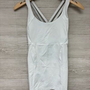 | Lululemon | tank top. Size 4.